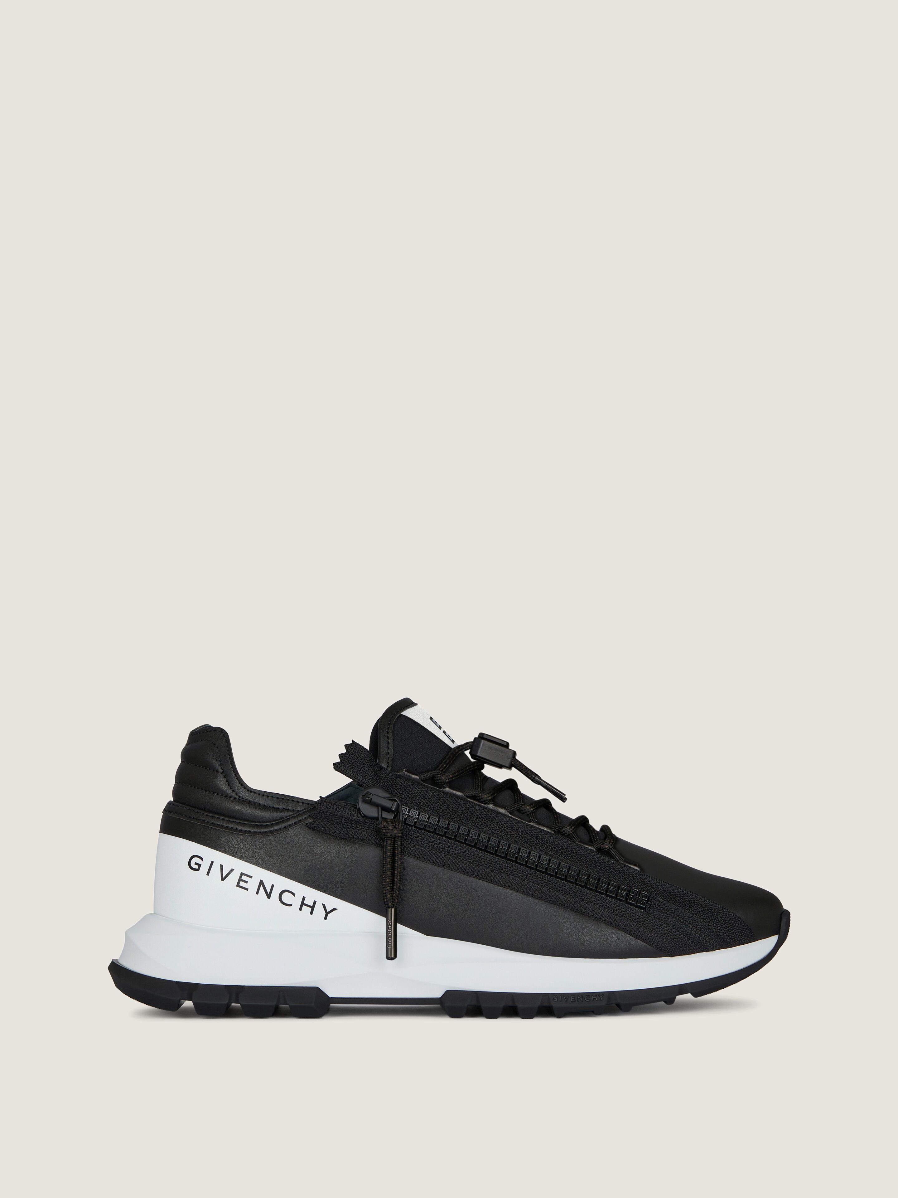 Spectre sneakers in synthetic leather